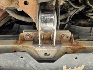 01-07 CARAVAN MOTOR MOUNT