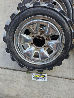 6 LUG ISUZU with 23 850 15s